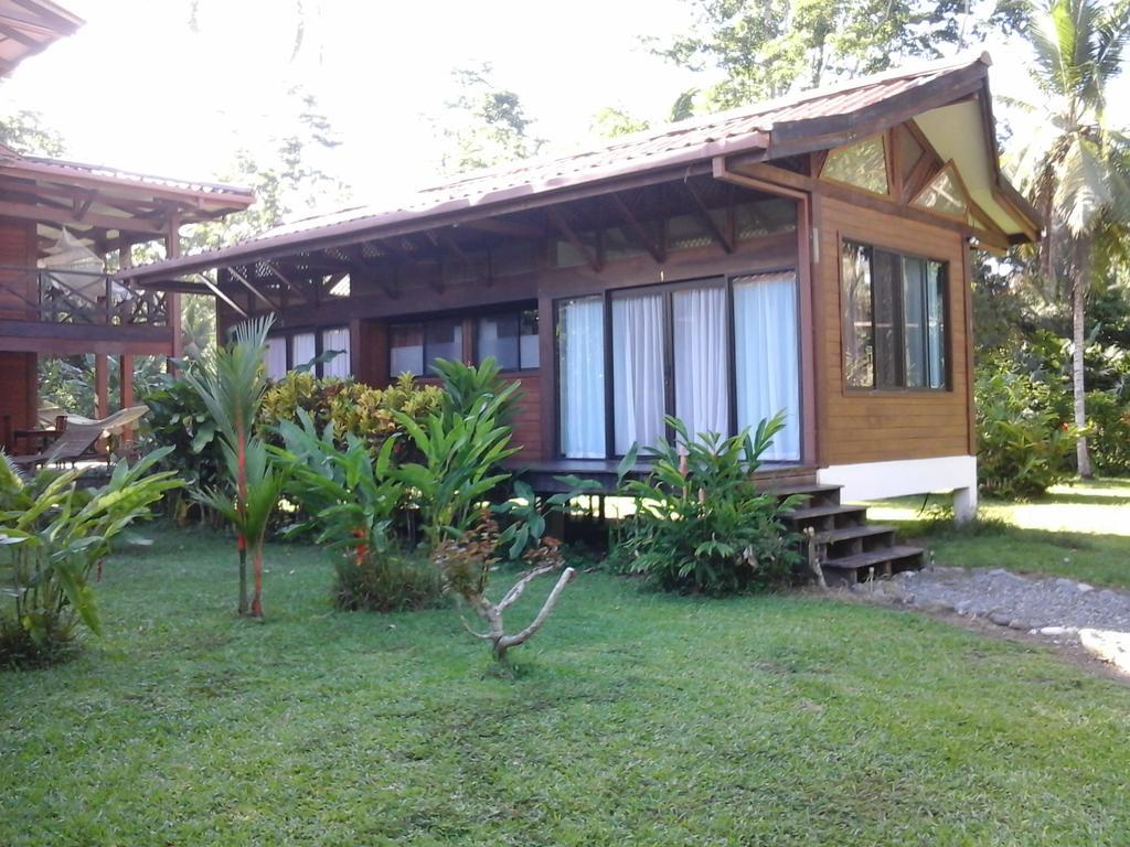 Kenaki Lodge Puerto Viejo de Talamanca Exteriör bild