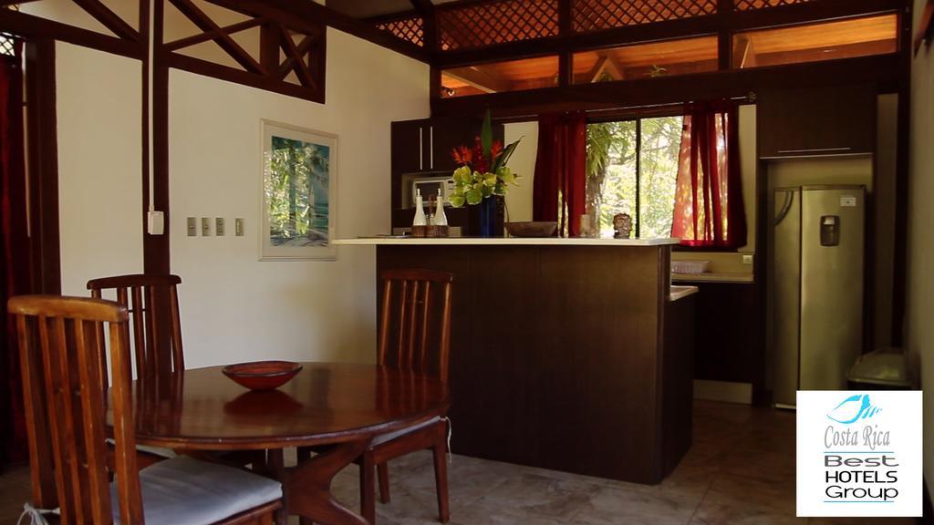 Kenaki Lodge Puerto Viejo de Talamanca Exteriör bild
